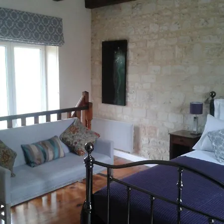 Dom wakacyjny La Maison Tumtum Arbre Loudun